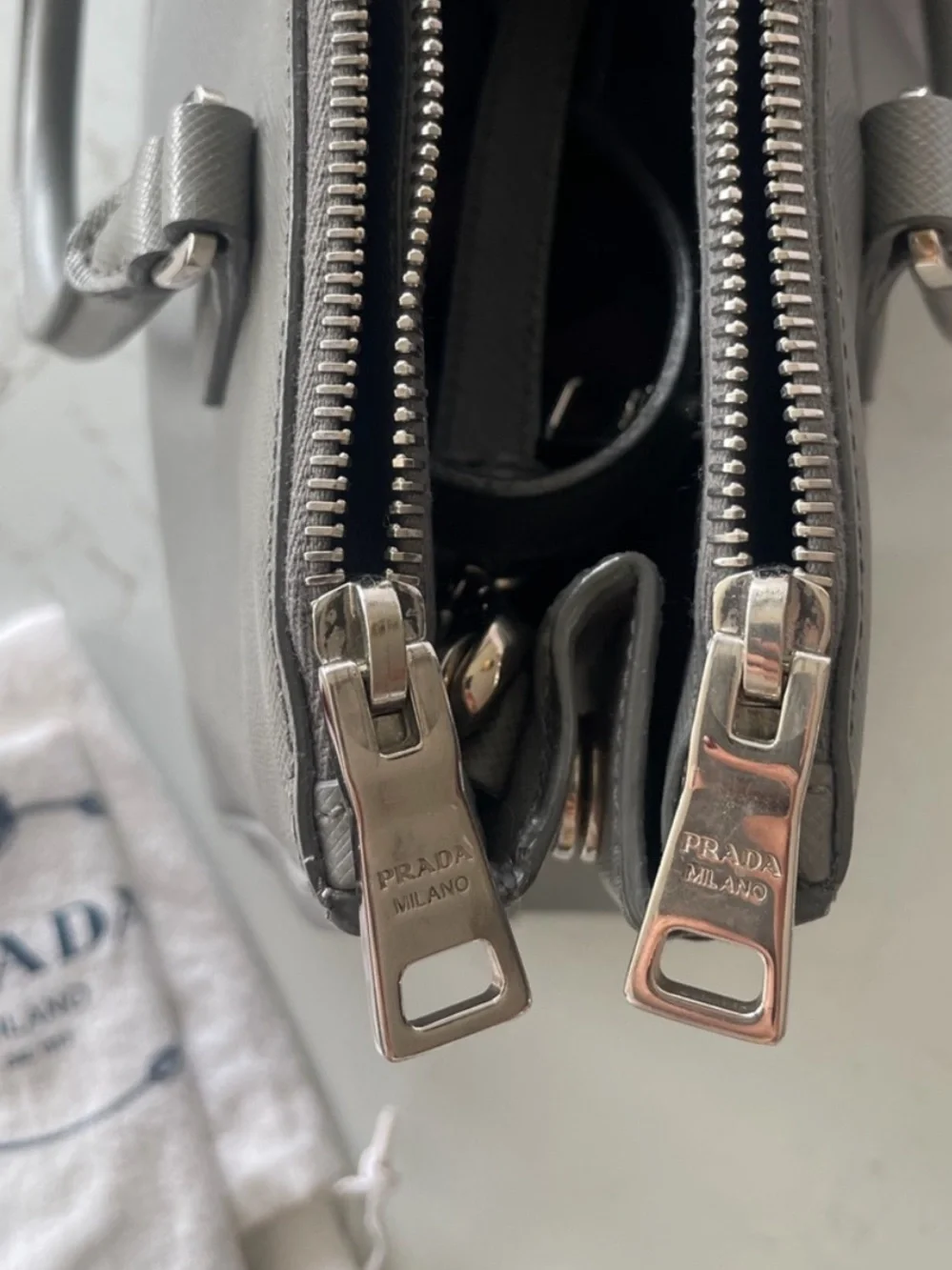 Prada galleria saffiano